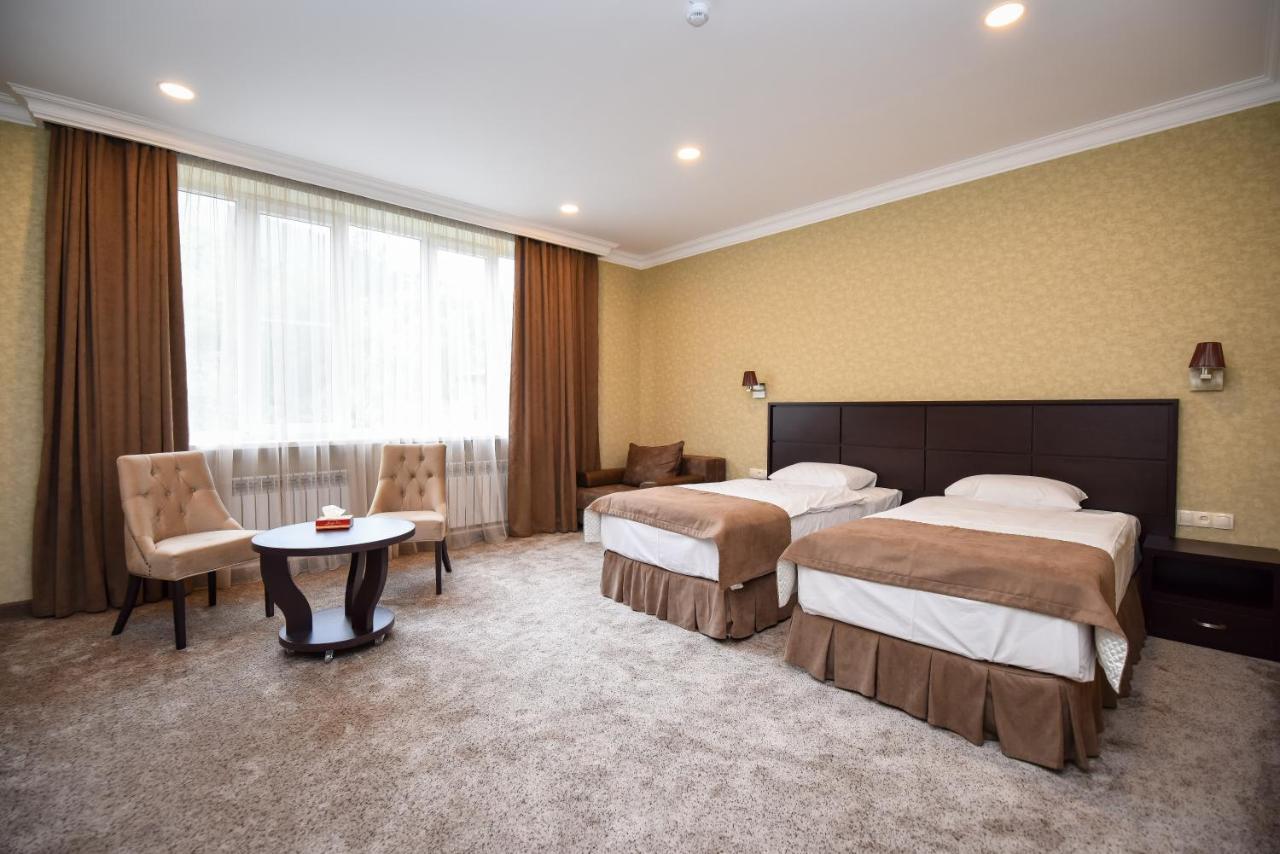 Laguna Hotel 바나조르 외부 사진
